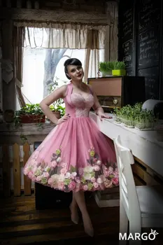 Vintage Pink Tēja-garums Vakarā Formālu Kleita Sievietēm, kas Pavada Mežģīnes Traipu 3D Ziedu Burzma Korsešu Viktorijas Balles Kleita