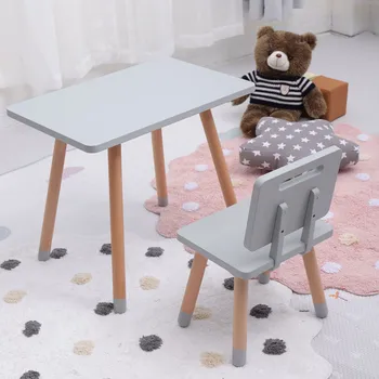 Ziemeļvalstu bērnu istabas koka Kvadrātveida galds un krēsls, mēbeles komplekts pārdošanā